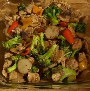 Meet your Posher, Jonelyn